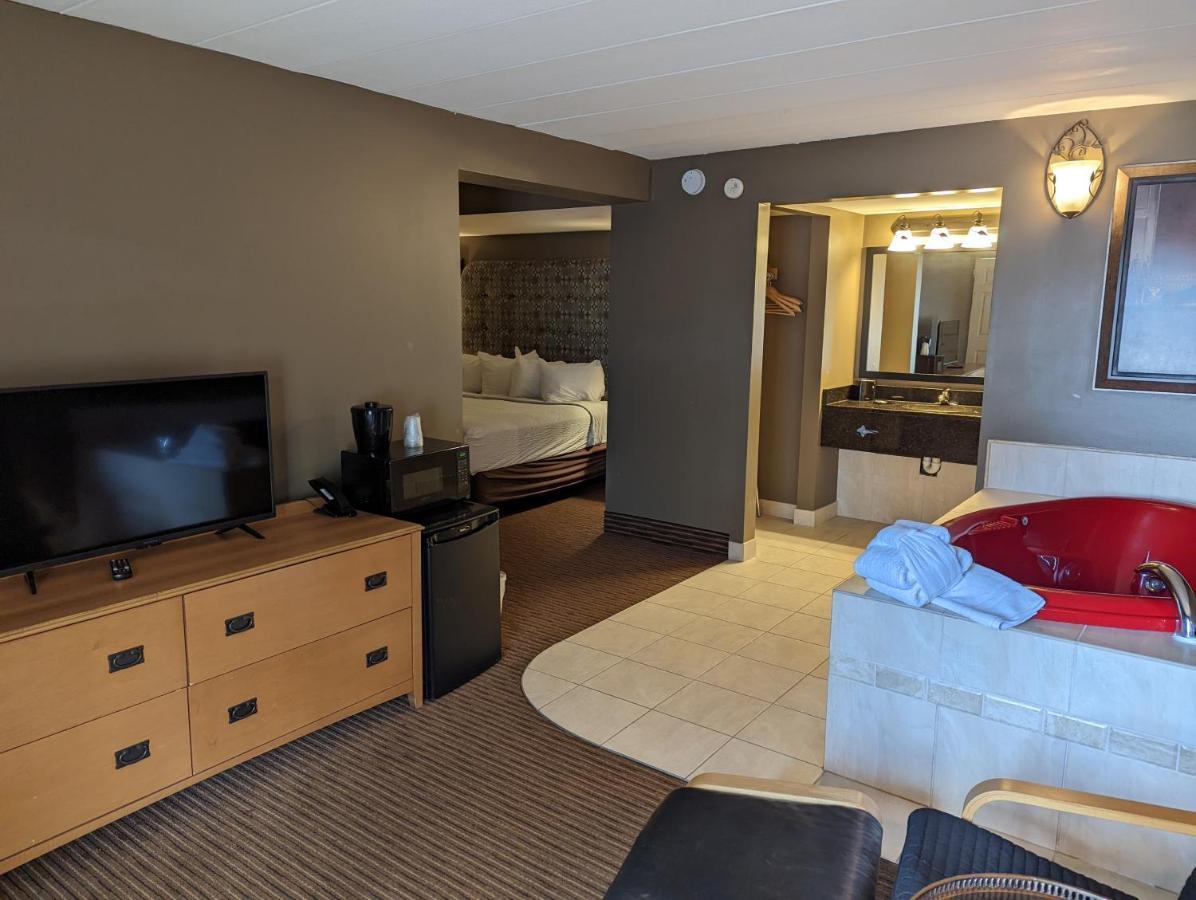 Days Inn By Wyndham Birch Run Zewnętrze zdjęcie