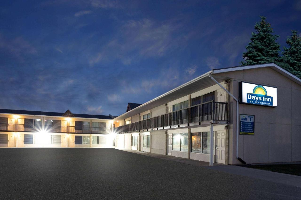 Days Inn By Wyndham Birch Run Zewnętrze zdjęcie