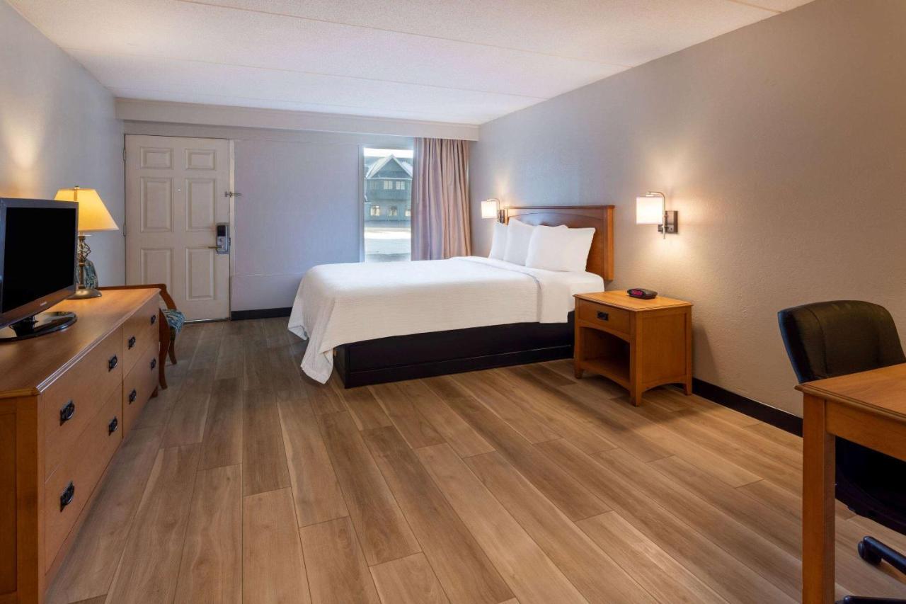 Days Inn By Wyndham Birch Run Zewnętrze zdjęcie